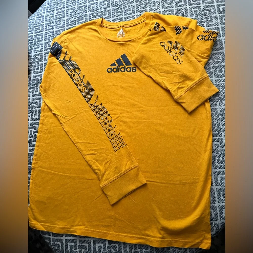 Set of 3 long sleeve youth XL Adidas t-shirts, never before worn - Picture 2 of 5